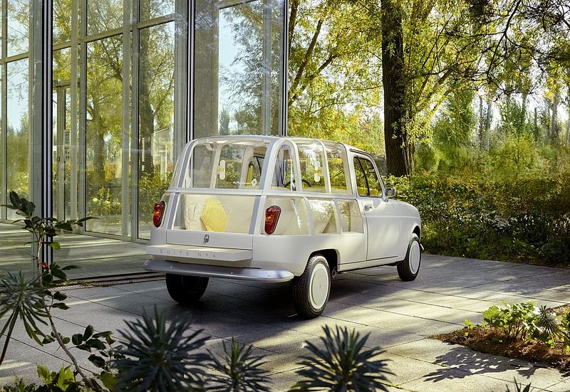 SUITE N°4 – künstlerische Hommage an den Renault 4